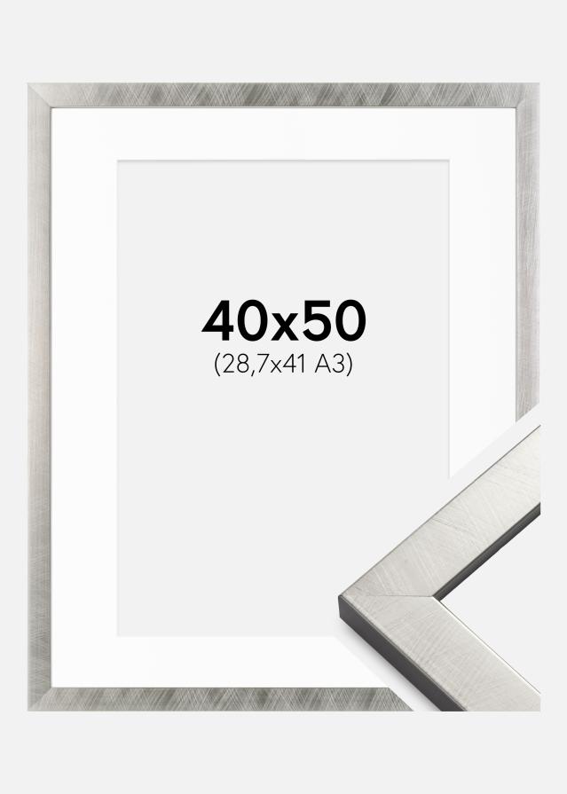 Ram med passepartou Frame Uppsala Silver 40x50 cm - Picture Mount White 29.7x42 cm (A3)