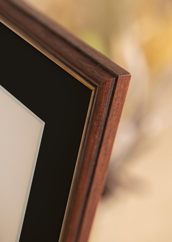 Ram med passepartou Frame Siljan Brown 60x60 cm - Picture Mount Black 50x50 cm