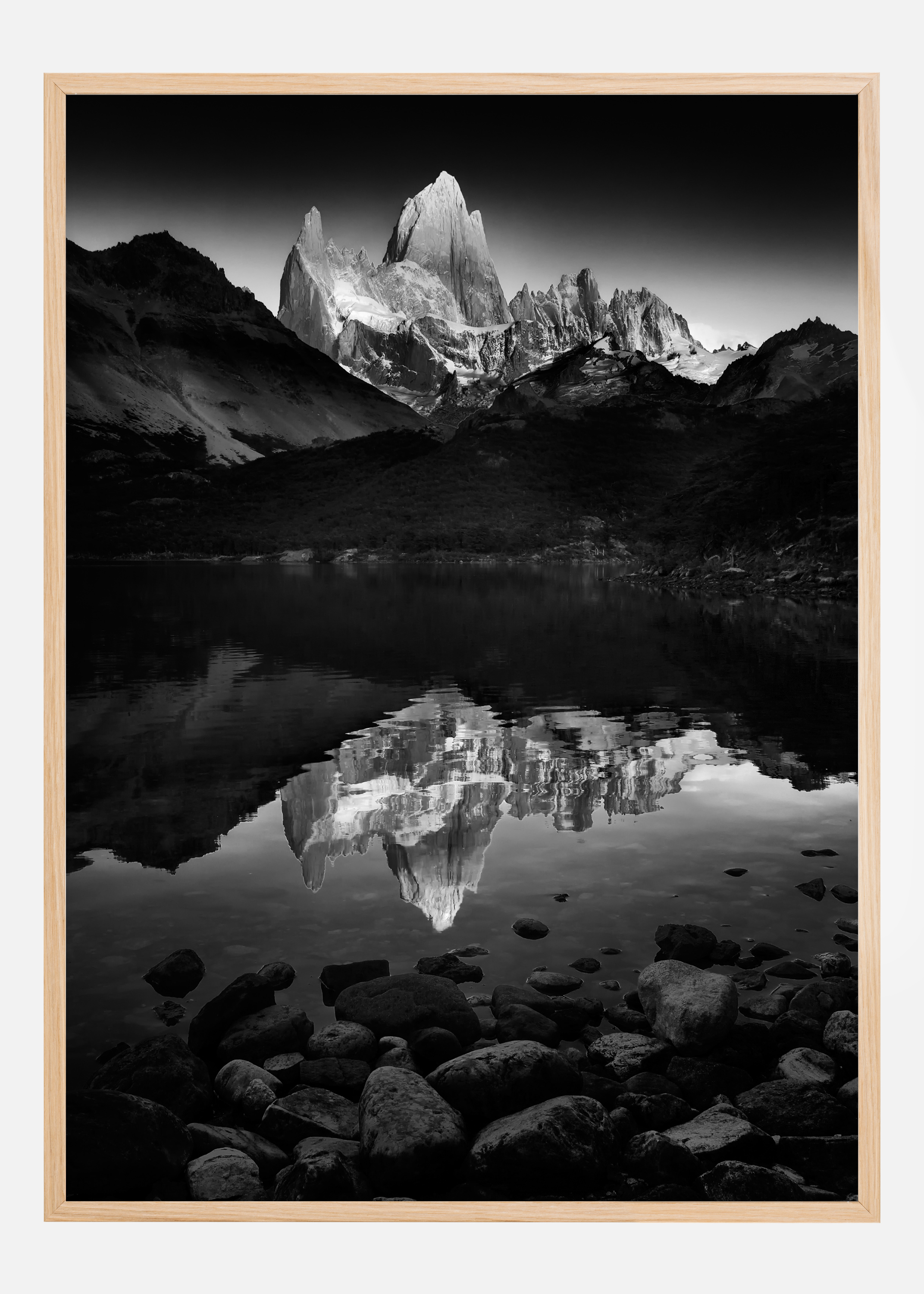 Fitzroy Splendor at Dawn Poster (50x70 cm)
